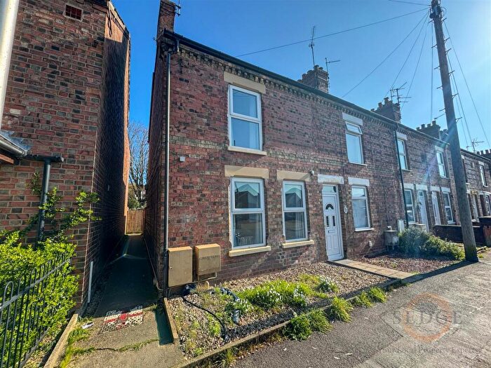 3 Bedroom End Of Terrace House To Rent In Spalding, PE11