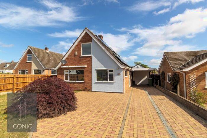 3 Bedroom Chalet To Rent In Lloyd Road, Taverham, Norwich, NR8