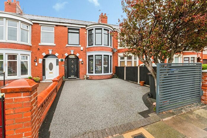 3 Bedroom Terraced House For Sale In Bloomfield Road, Blackpool, Lancashire, FY1