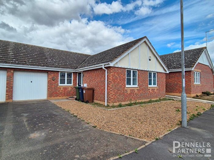 3 Bedroom Bungalow For Sale In Thornham Way, Whittlesey, Peterborough, PE7