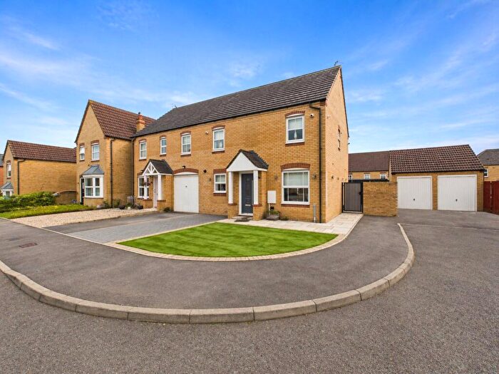 3 Bedroom Semi Detached House For Sale In Northbridge Park, St. Helen Auckland, Bishop Auckland, Durham, DL14