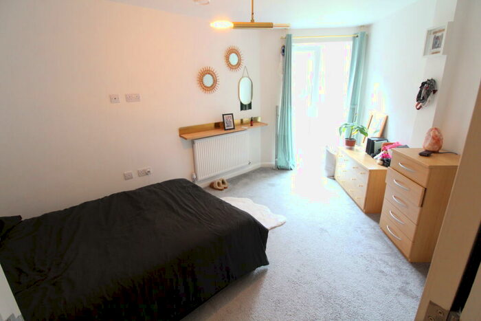 1 Bedroom Flat To Rent In John Street, Luton, LU1