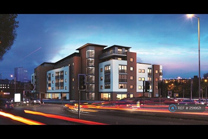 2 Bedroom Flat To Rent In The Quadrant, Birmingham, B1