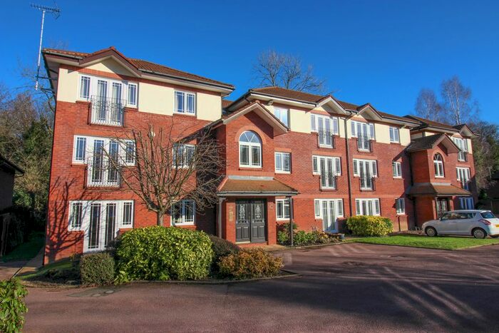 2 Bedroom Flat To Rent In Carlton Place, Hazel Grove, Stockport, SK7