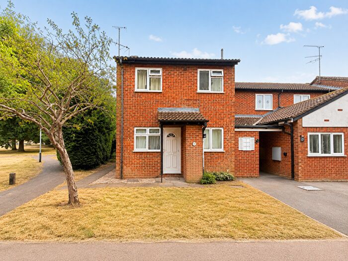 1 Bedroom End Of Terrace House For Sale In Celandine Drive, Luton, LU3