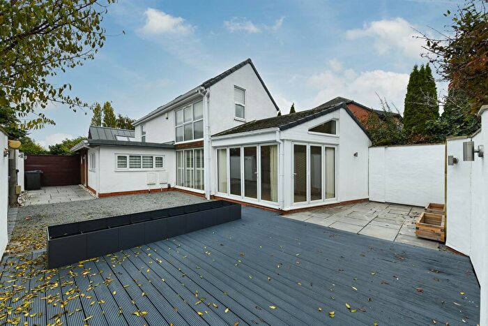 3 Bedroom Detached House To Rent In Adbolton Grove, West Bridgford, NG2