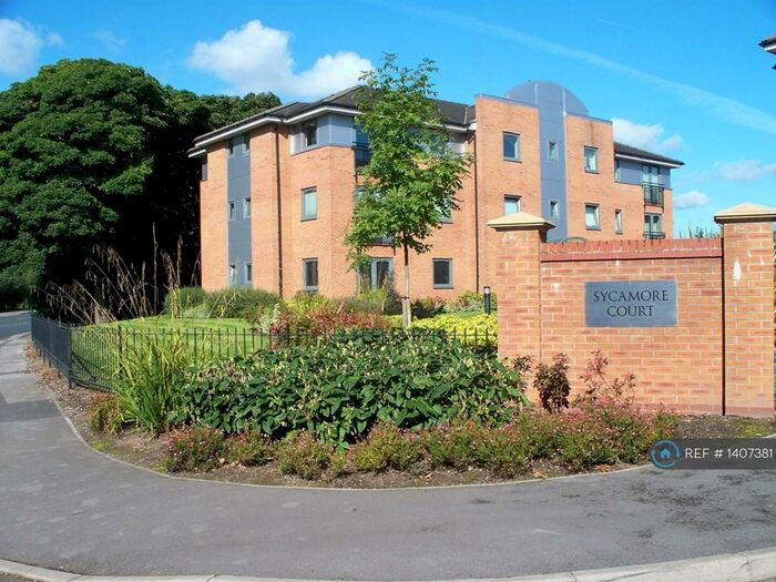 2 Bedroom Flat To Rent In Sycamore Court, Sale, M33