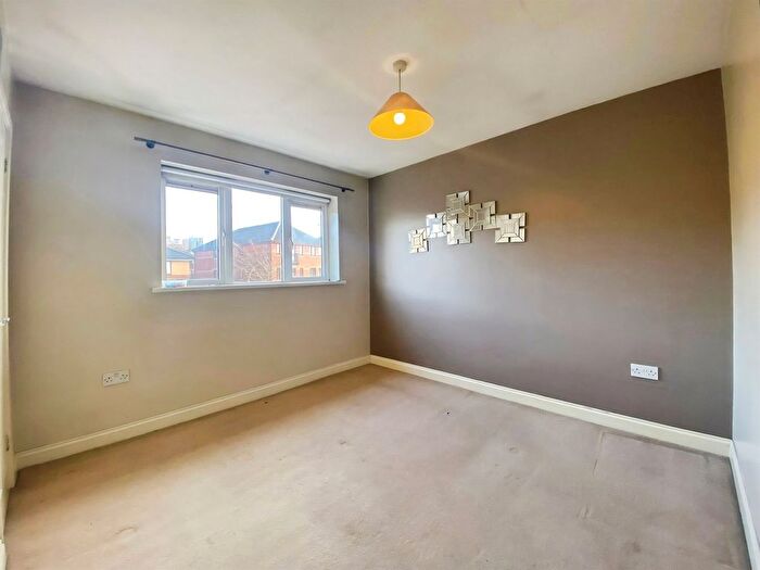 2 Bedroom Terraced House For Sale In Bakers Close, Nottingham, NG7