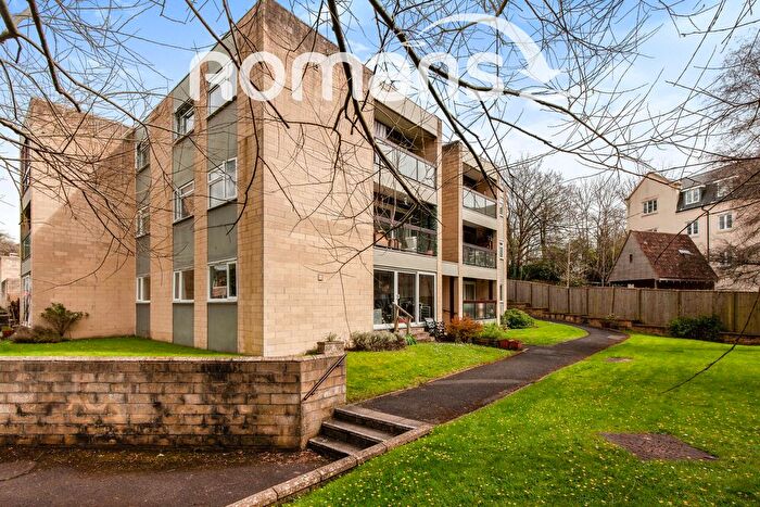 2 Bedroom Flat To Rent In Pitman Court, Gloucester Road, Bath, BA1