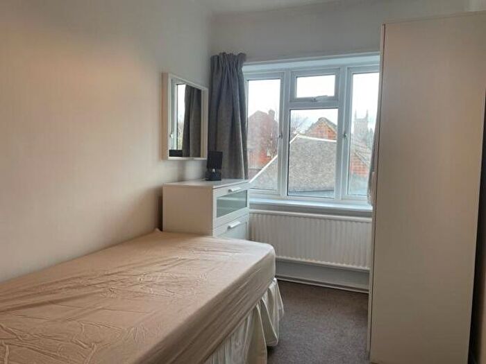 1 Bedroom Semi Detached House To Rent In Wokingham Road, Earley, Reading, RG6