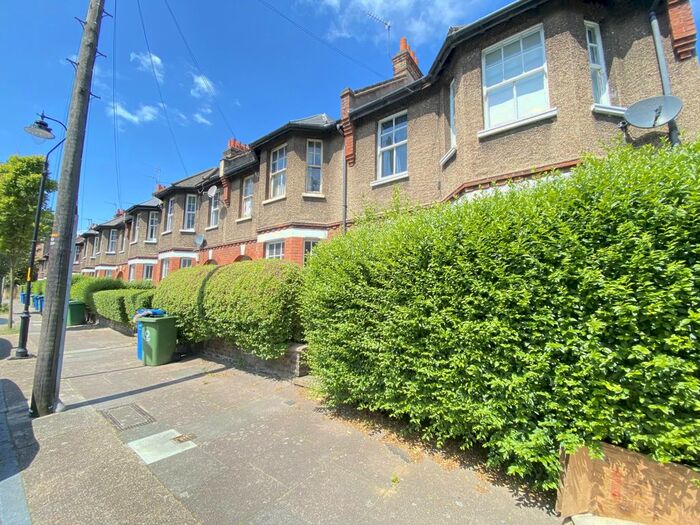 2 Bedroom Flat To Rent In Counsillor Street, Camberwell, SE5