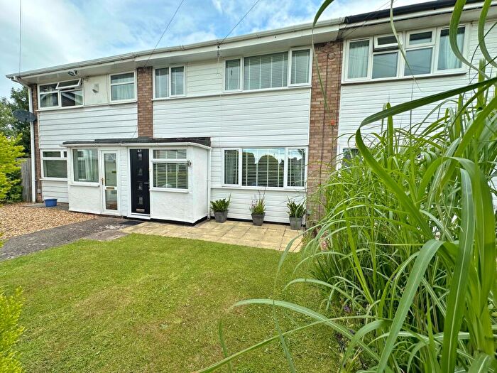 3 Bedroom House For Sale In Kings Drive, Thingwall, CH61