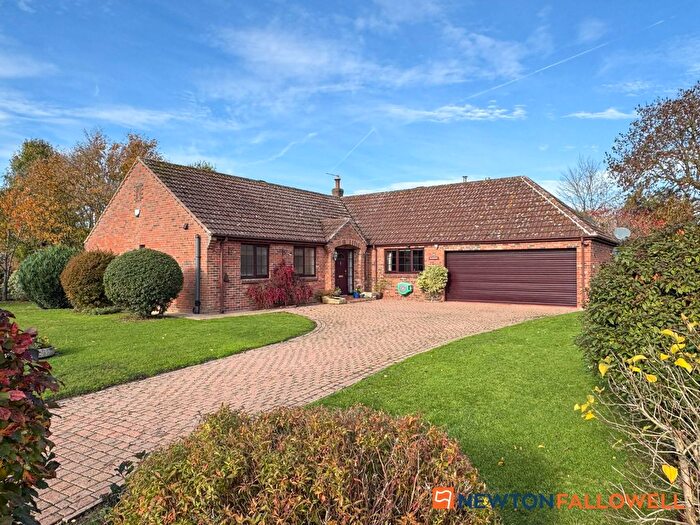 3 Bedroom Detached Bungalow For Sale In The Paddocks, Stapleford, LN6