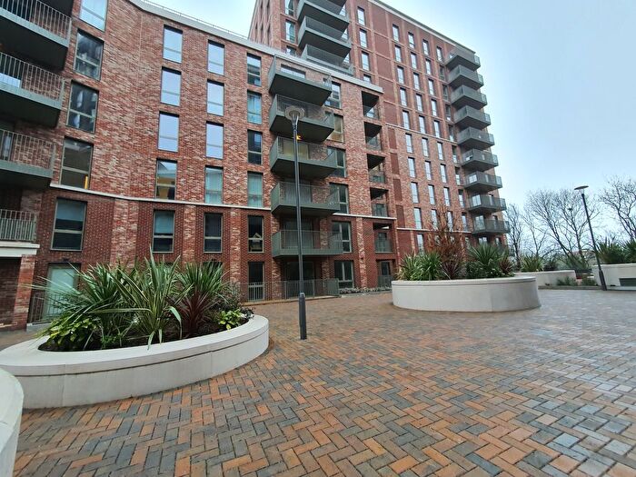 1 Bedroom Flat For Sale In Chesterton House, HA1