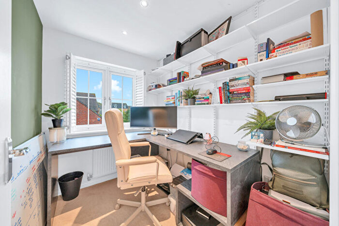 4 Bedroom Terraced House To Rent In Ravens Dene, Chislehurst, Kent, BR7