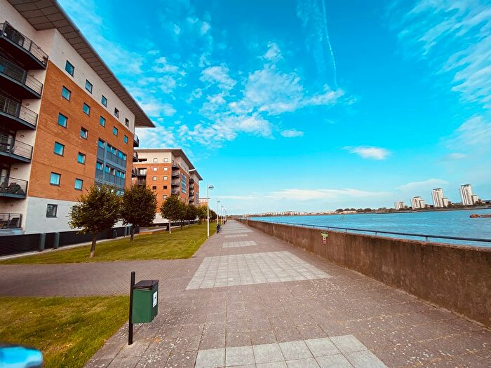 2 Bedroom Flat To Rent In Fishguard Way, London, E16