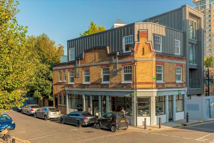 2 Bedroom Flat To Rent In Three Colt Street, London, E14