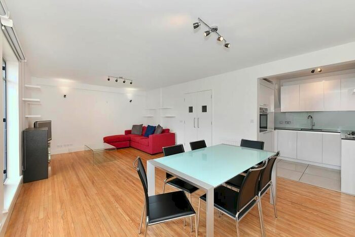 2 Bedroom Flat To Rent In Caledonian Road, London, N1