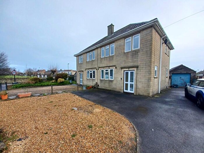 3 Bedroom House To Rent In Rush Hill, Bath, Somerset, BA2