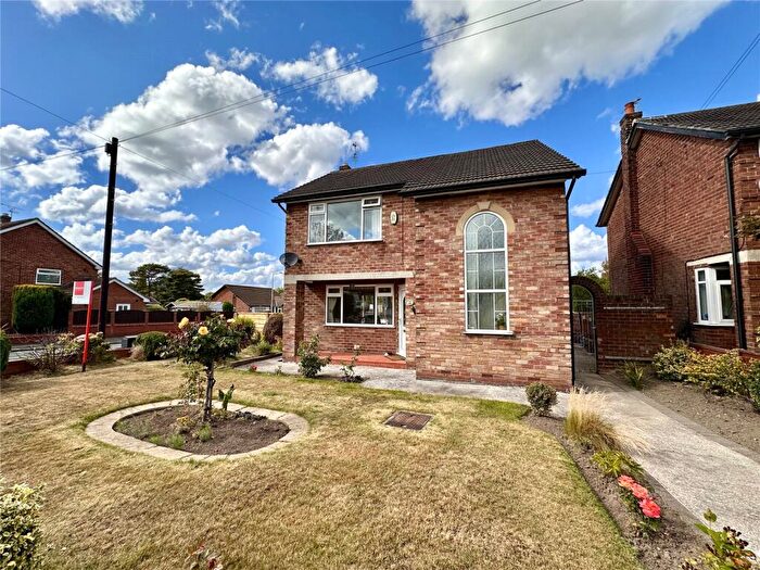 3 Bedroom Detached House For Sale In Avondale Avenue, Hazel Grove, Stockport, Greater Manchester, SK7
