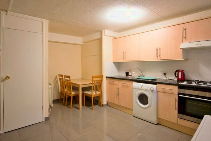 4 Bedroom Flat To Rent In Paveley Street, London, NW8
