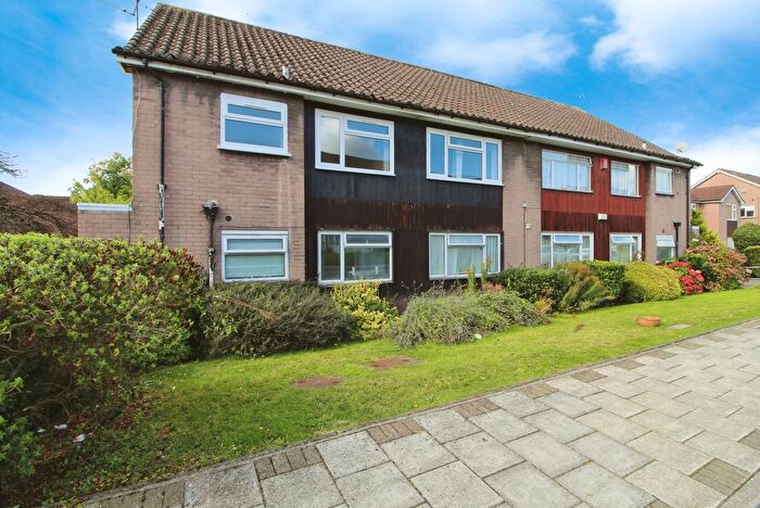 2 Bedroom Maisonette To Rent In Dene Gardens, Stanmore, HA7