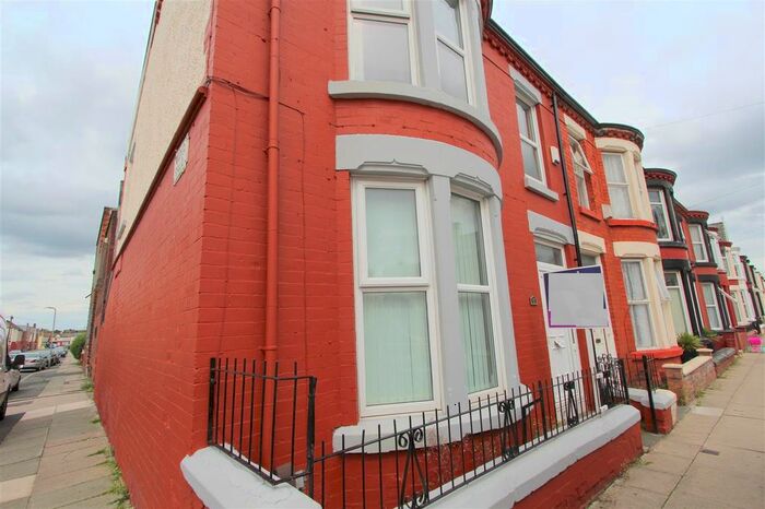 3 Bedroom End Of Terrace House To Rent In Wharncliffe Road, Stoneycroft, Liverpool, L13