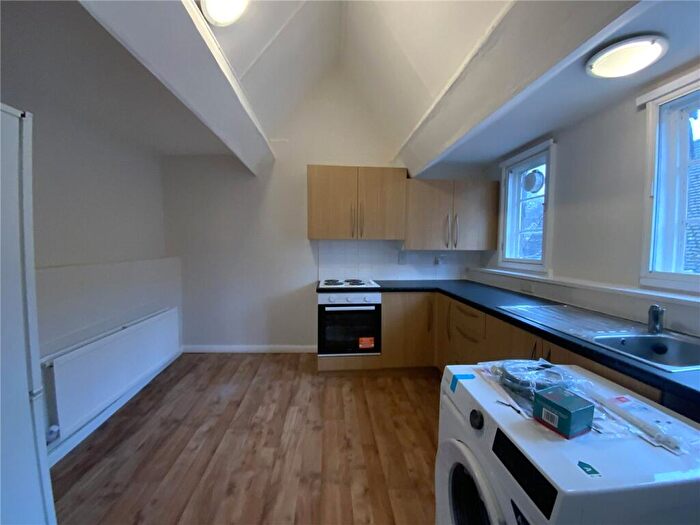 1 Bedroom Apartment To Rent In High Street, Marlborough, Wiltshire, SN8