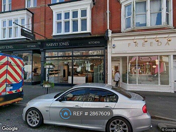 2 Bedroom Flat To Rent In Poole Road, Bournemouth, BH4