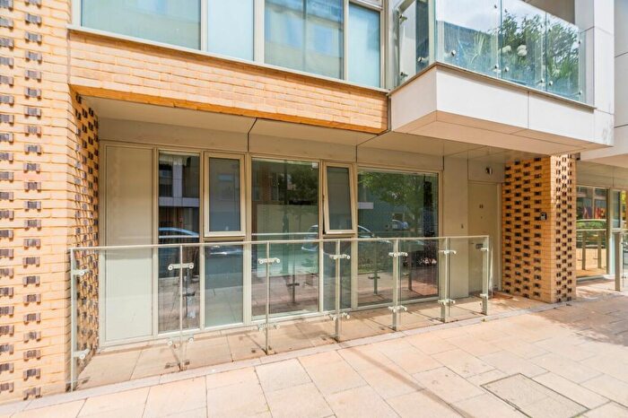 2 Bedroom Flat For Sale In Great Northern Road, Cambridge, CB1