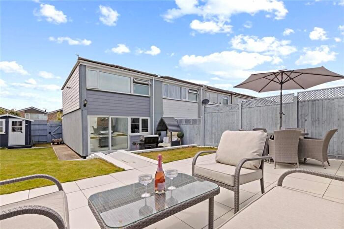 2 Bedroom End Terrace House For Sale In Moat Walk, Gomer, Gosport, PO12