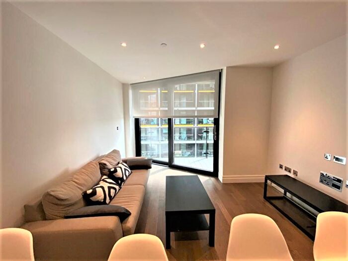 2 Bedroom Flat To Rent In Riverlight Quay, London, SW11