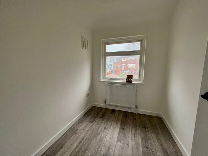 3 Bedroom Semi-Detached House To Rent In Alverstone Road, Wembley, HA9