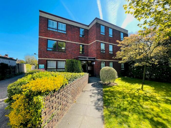 1 Bedroom Flat To Rent In Long Lane, London, N3