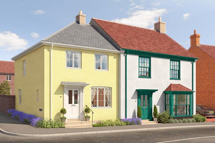 3 Bedroom Semi Detached House For Sale In Mountbatten Park, Hoe Lane, North Baddesley, Hampshire, SO52