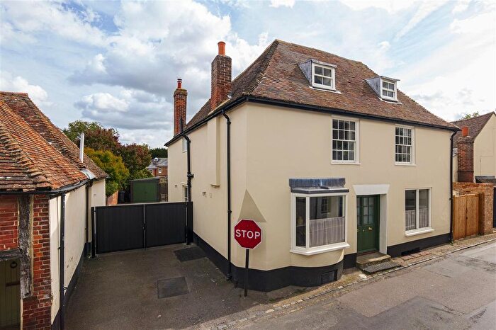 4 Bedroom Detached House For Sale In Nargate Street, Littlebourne, CT3