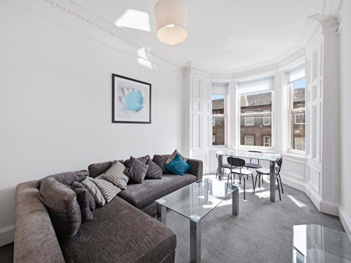 3 Bedroom Flat For Sale In / () Morningside Road, Edinburgh, EH10
