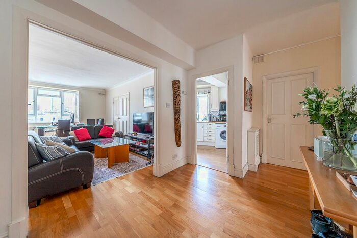 2 Bedroom Flat To Rent In Harrington Road, London, SW7