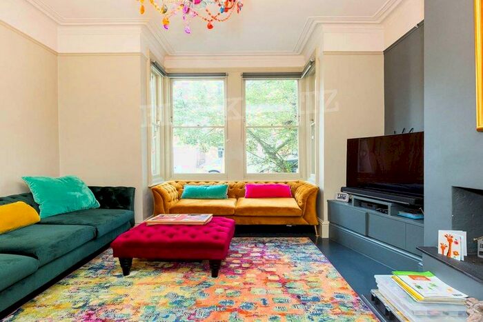 4 Bedroom Flat To Rent In Edison Road, N8