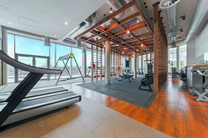 1 Bedroom Apartment To Rent In Modena House, London City Island, London, E14