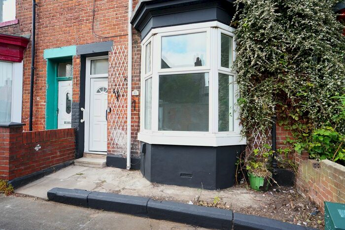 3 Bedroom Terraced House To Rent In Vale Street, Sunderland, Tyne And Wear, SR4