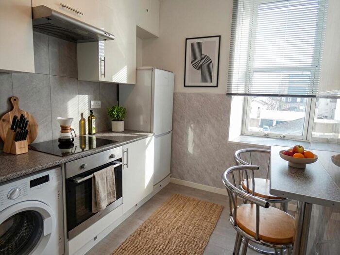 1 Bedroom Flat For Sale In Rose Street, Aberdeen, AB10