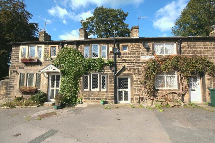 2 Bedroom Cottage To Rent In North View, Eastburn, Keighley, BD20