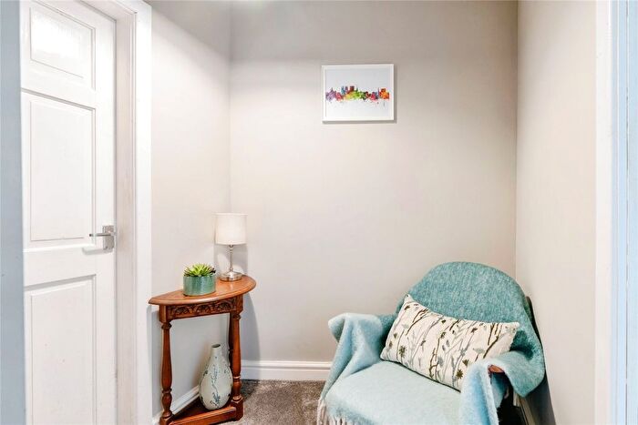 3 Bedroom End Of Terrace House For Sale In Brownside Road, Burnley, Lancashire, BB10