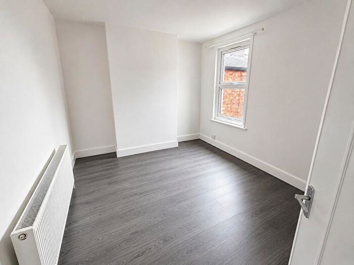 3 Bedroom Flat To Rent In Vaughan Road, Harrow, HA1