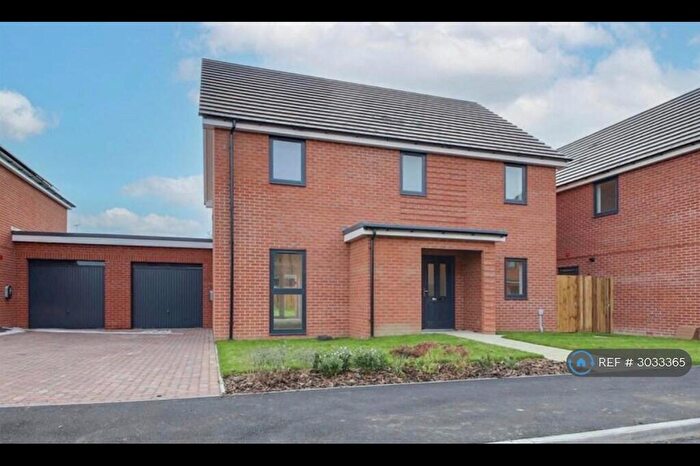 4 Bedroom Detached House To Rent In Paddocks Lane, Harwich, CO12