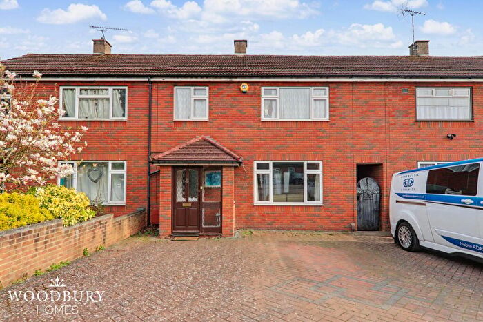 4 Bedroom Terraced House For Sale In Chester Road, Loughton, IG10