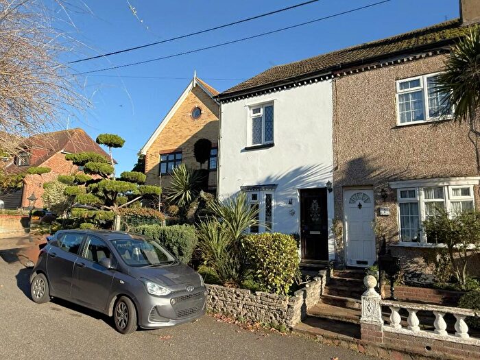 2 Bedroom Cottage For Sale In Wharf Road, Fobbing Village, Essex, SS17