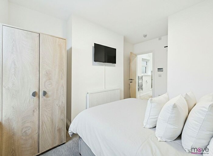 1 Bedroom Property To Rent In Kingsholm Road, Gloucester, GL1