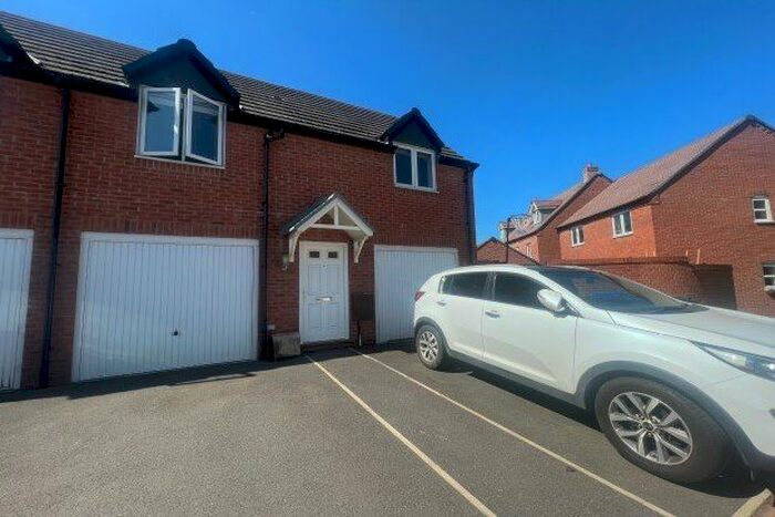 2 Bedroom Flat To Rent In Chatham Road, Stratford Upon - Avon, CV37